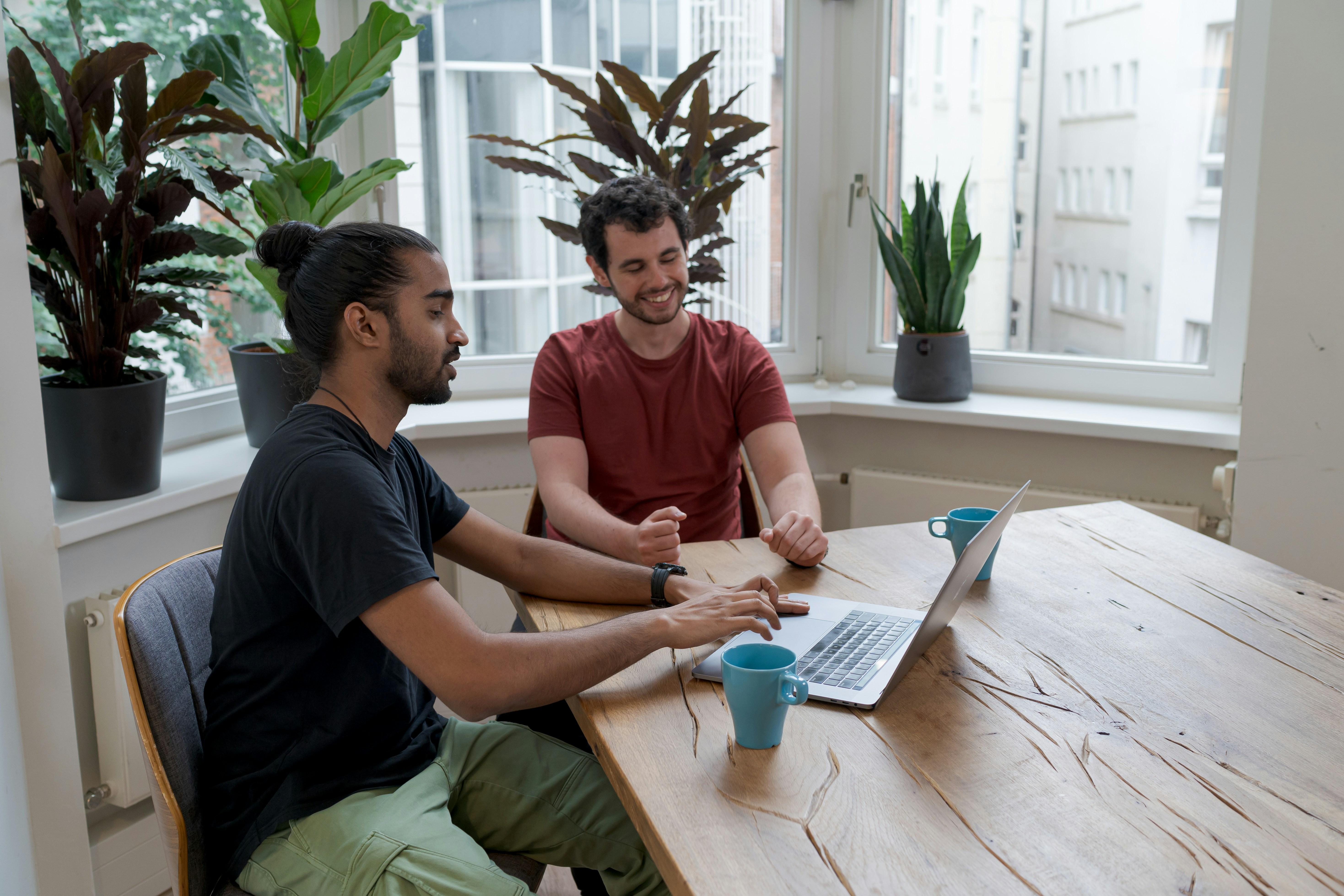 How to Warm Up Email Domain for Cold Email Campaigns That Convert