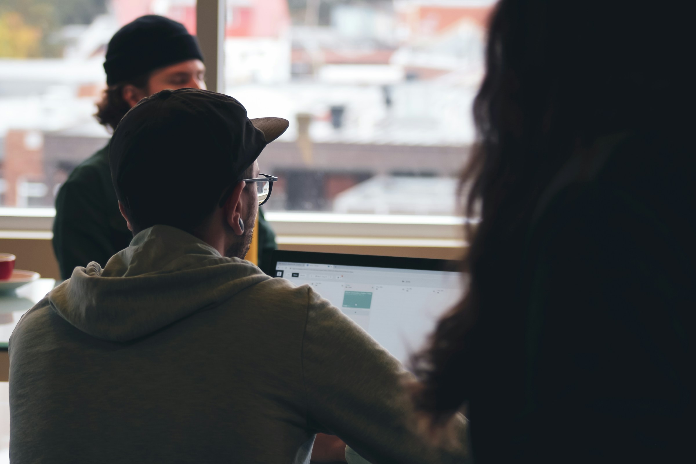 how to choose - Hunter.io Alternatives
